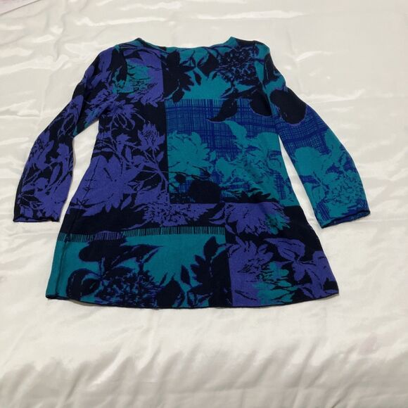 Chico’s Pullover Sweater Purple Blue Floral Baroque Hawaiian Print Womens 0 = S - Picture 4 of 5